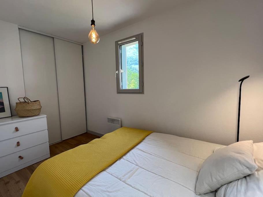 T3 Centre Ville Avec Parking, Balcon Et Wifi. 5P. Cauterets Exterior foto